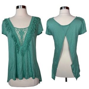 Daytrip Boho Teal Crochet Lace Fringe Deep VNeck Split Tulip Back TShirt Top XS